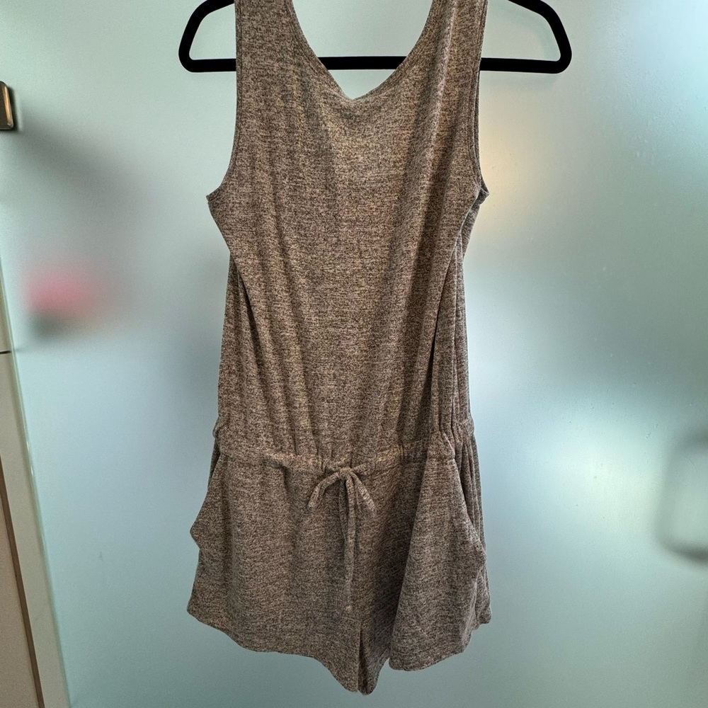 GAP | Grey Romper | L | New (no tags)